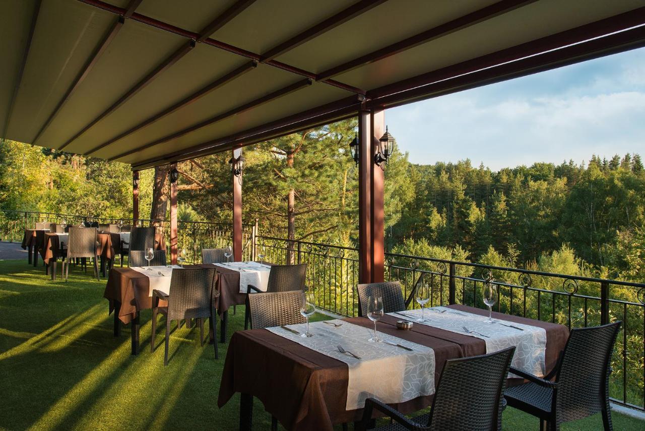 Hotel Villa Magus Kladnitsa Eksteriør billede